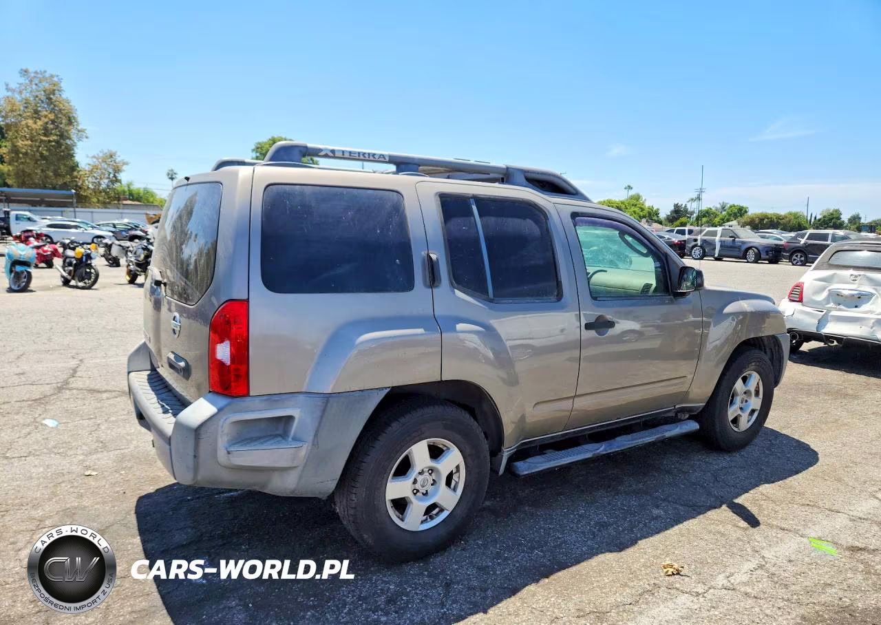 2007 Nissan Xterra X VIN:5N1AN08U87C527074 - 3