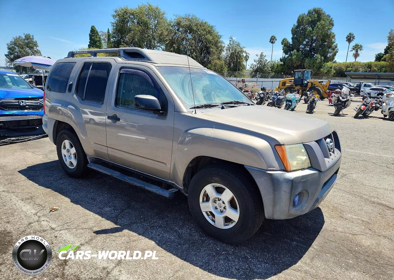 2007 Nissan Xterra X VIN:5N1AN08U87C527074 - 4
