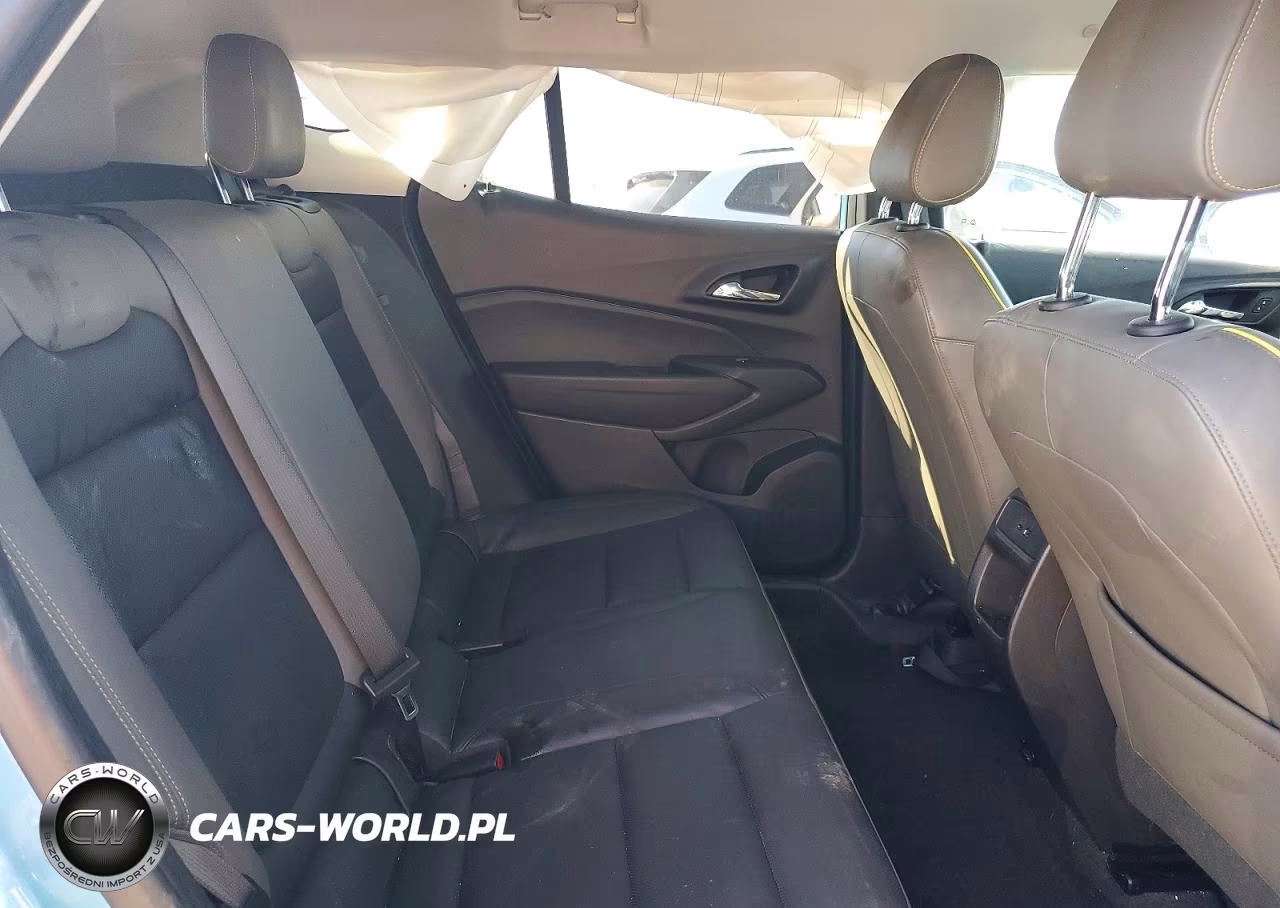 2025 Chevrolet Trax Activ VIN:KL77LKEP4SC027594 - 10