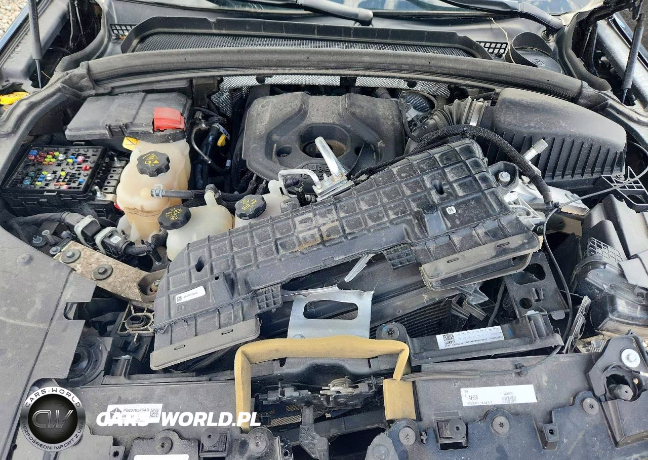 2025 Jeep Grand Cherokee 4Xe VIN:1C4RJYB6XS8692423 - 12