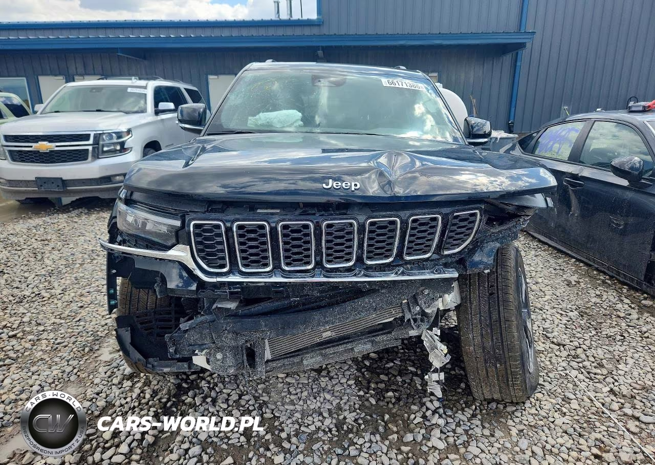 2025 Jeep Grand Cherokee 4Xe VIN:1C4RJYB6XS8692423 - 5