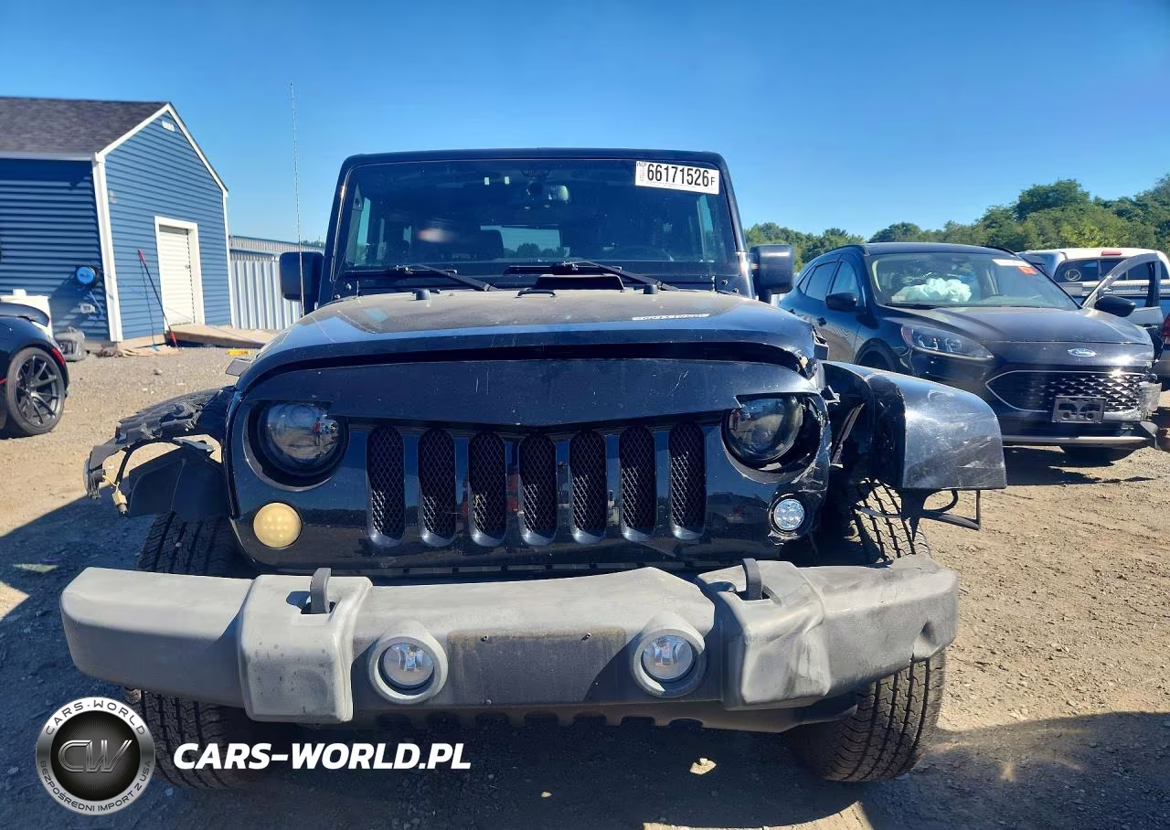 2015 Jeep Wrangler Sahara VIN:1C4AJWBG9FL569838 - 5
