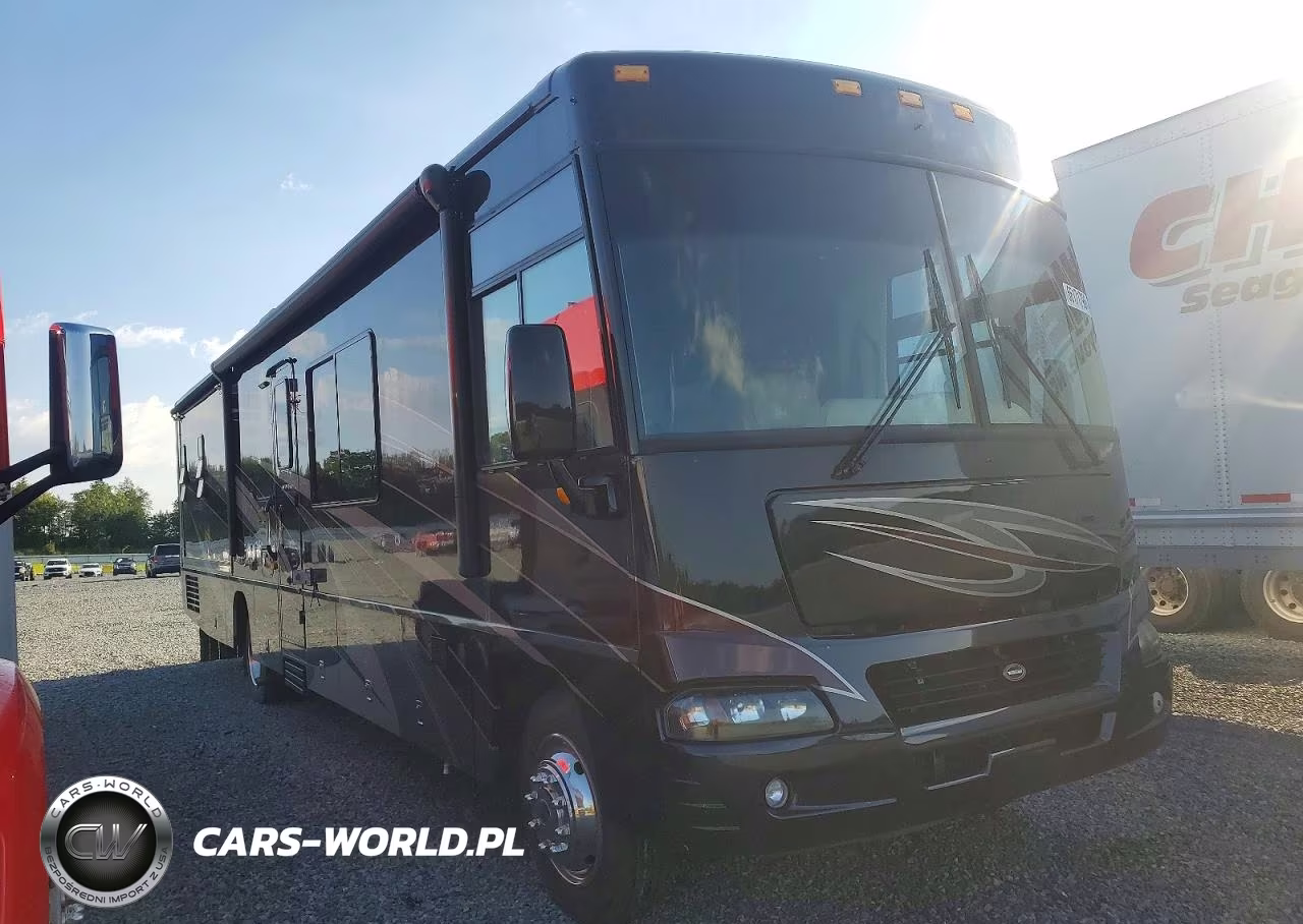 2004 Workhorse W22 Rv