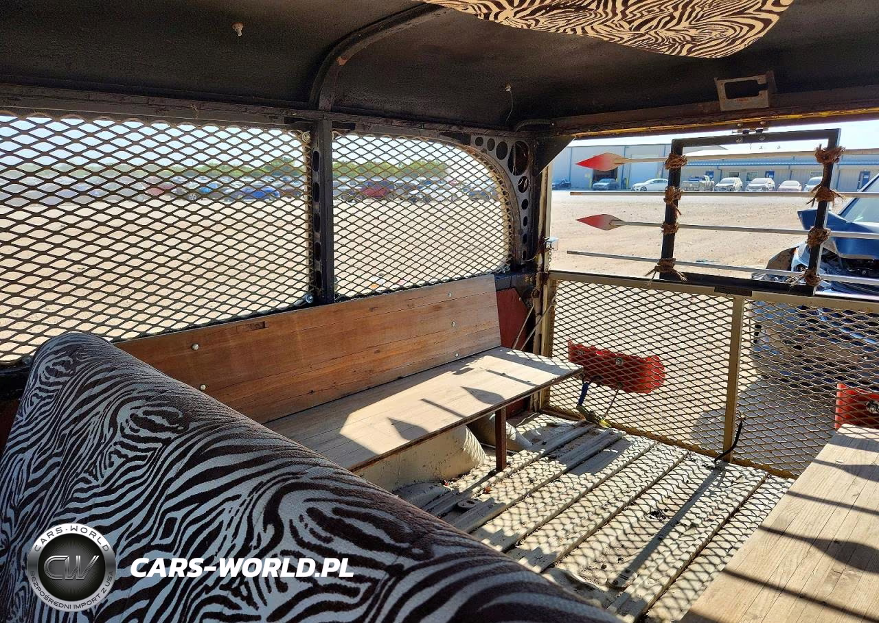 1949 Jeep Jeepster VIN:46398398 - 10