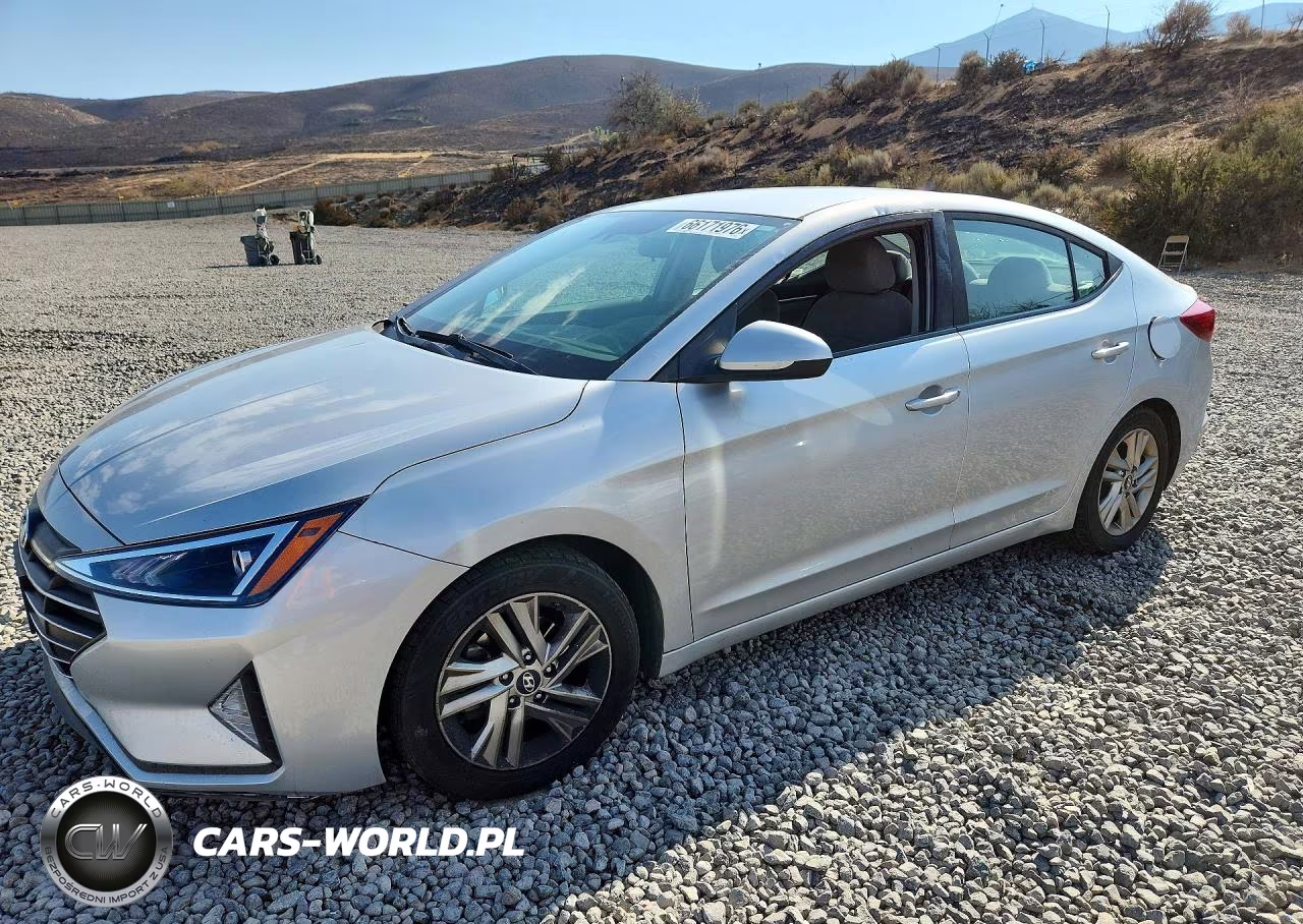 2019 Hyundai Elantra Sel VIN:5NPD84LF3KH460180 - 1