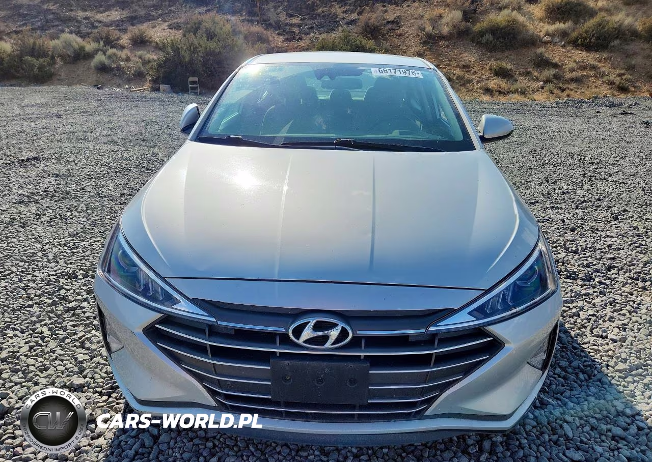 2019 Hyundai Elantra Sel VIN:5NPD84LF3KH460180 - 5