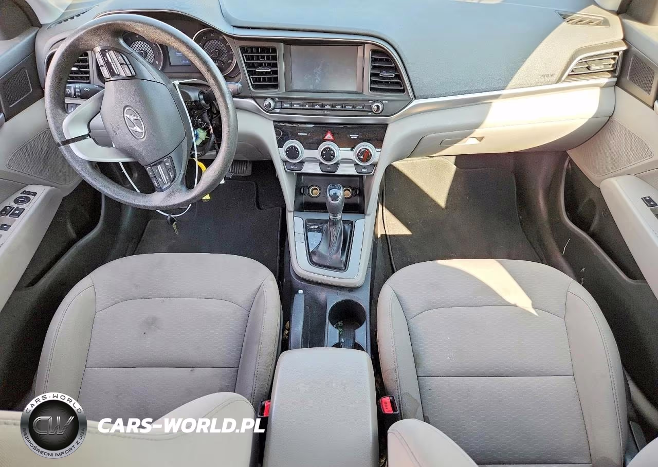 2019 Hyundai Elantra Sel VIN:5NPD84LF3KH460180 - 8