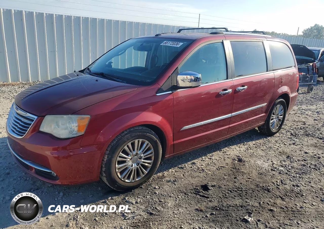 2011 Chrysler Town & Country Limited – zdjęcie 1 z 13