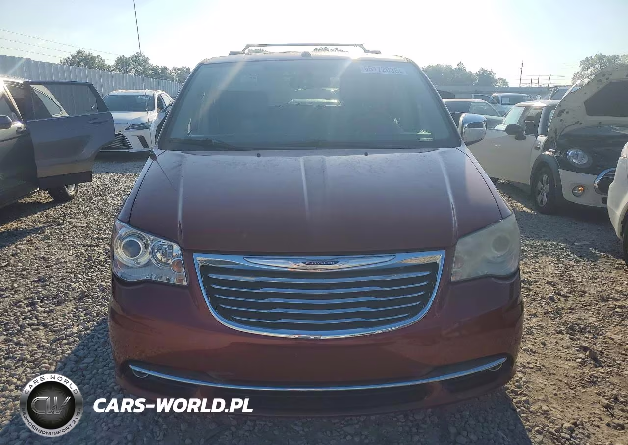 2011 Chrysler Town & Country Limited VIN:2A4RR6DG0BR631499 - 5