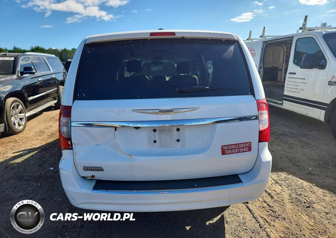 2014 Chrysler Town & Country Touring VIN:2C4RC1BG4ER189442 - 6