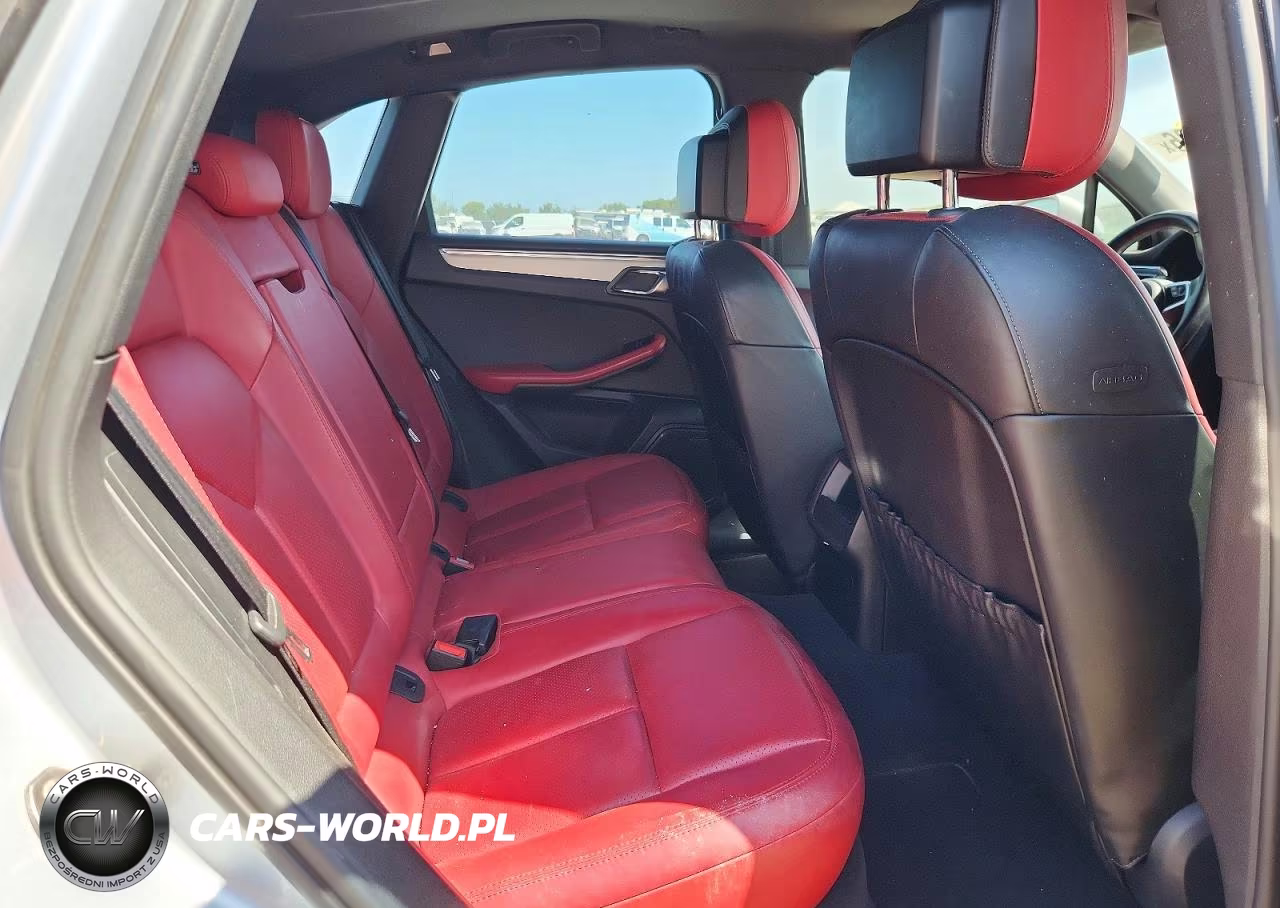2015 Porsche Macan S VIN:WP1AB2A56FLB41519 - 11