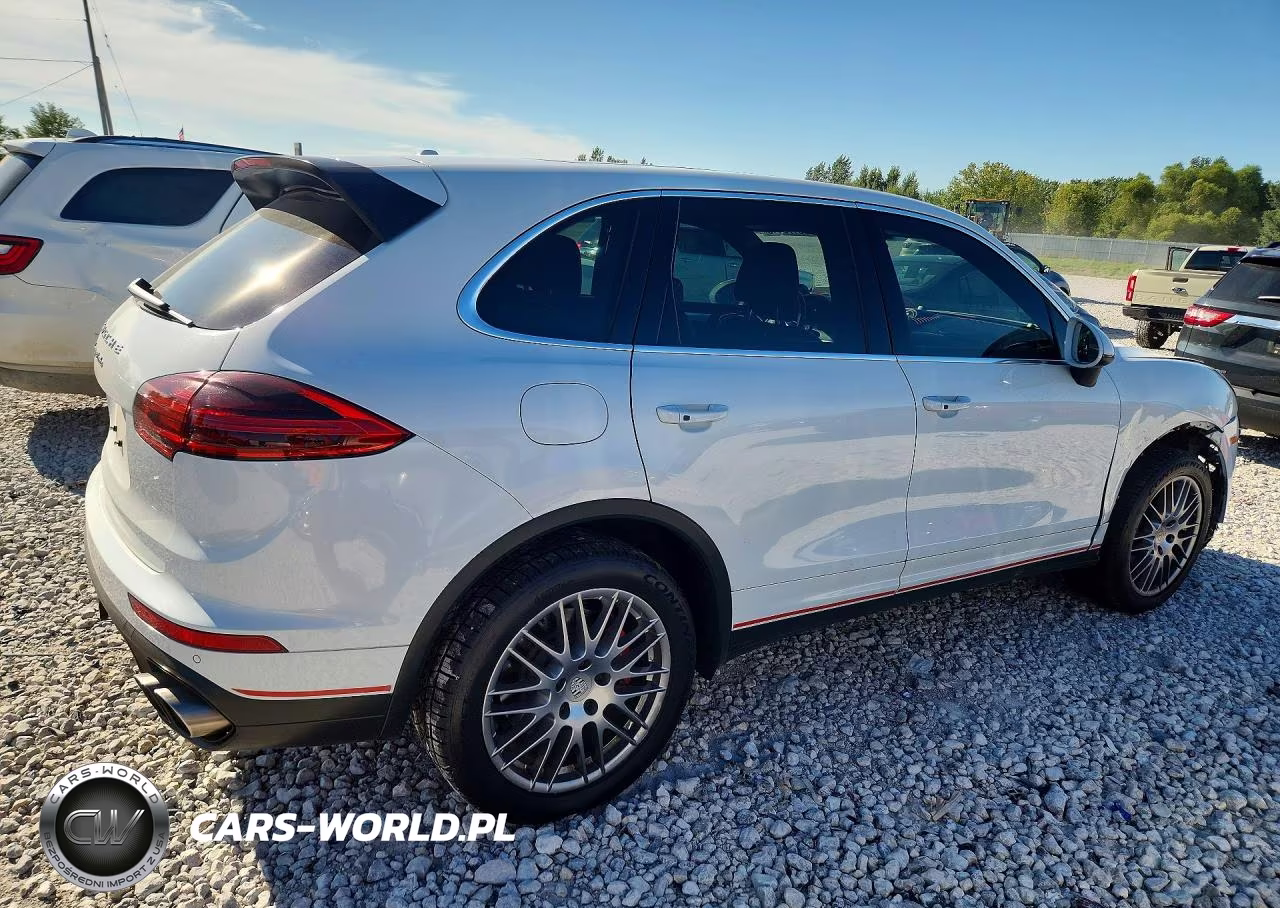 2015 Porsche Cayenne Turbo VIN:WP1AC2A21FLA80731 - 3