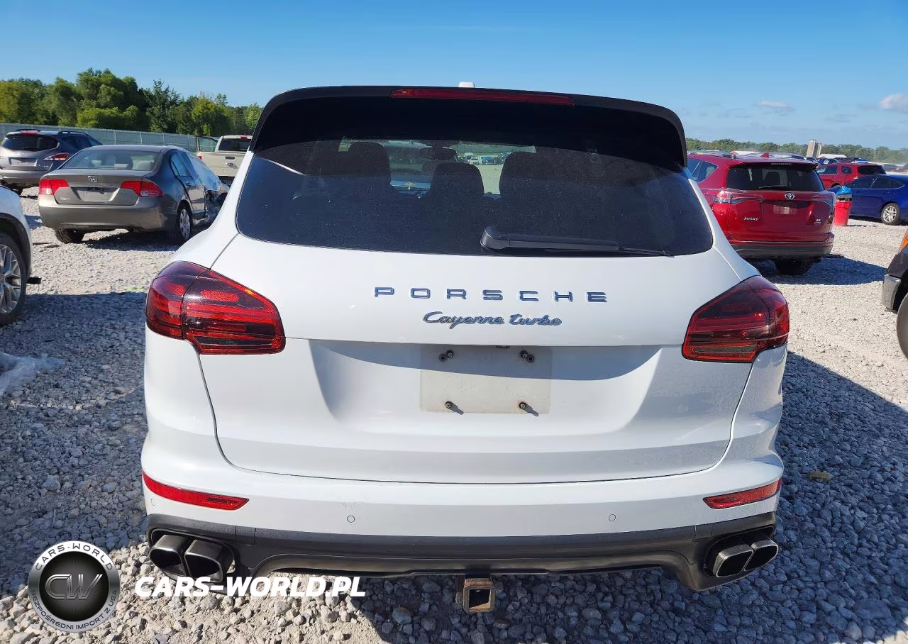 2015 Porsche Cayenne Turbo VIN:WP1AC2A21FLA80731 - 6