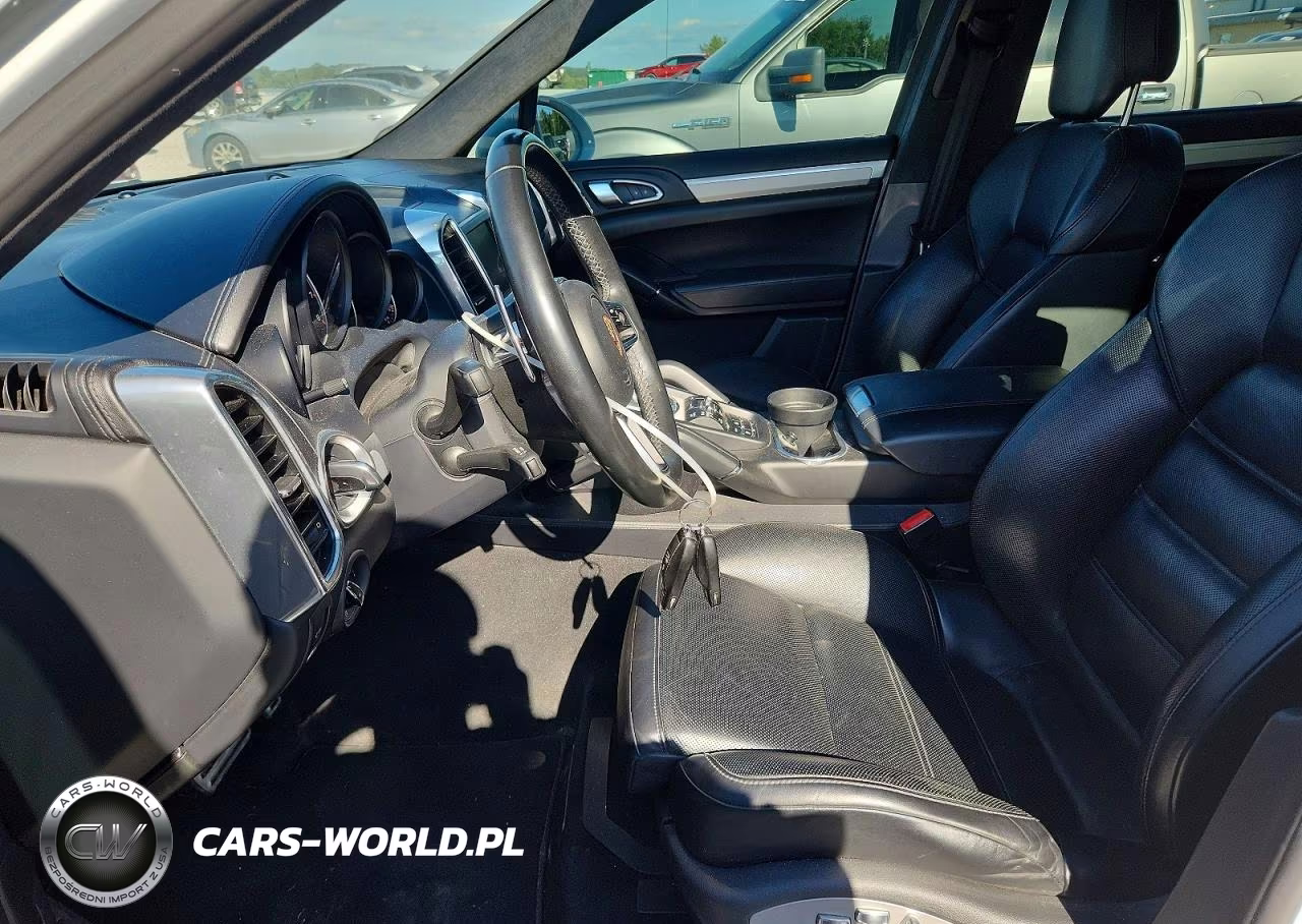 2015 Porsche Cayenne Turbo VIN:WP1AC2A21FLA80731 - 7