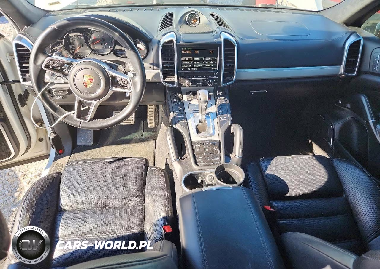 2015 Porsche Cayenne Turbo VIN:WP1AC2A21FLA80731 - 8