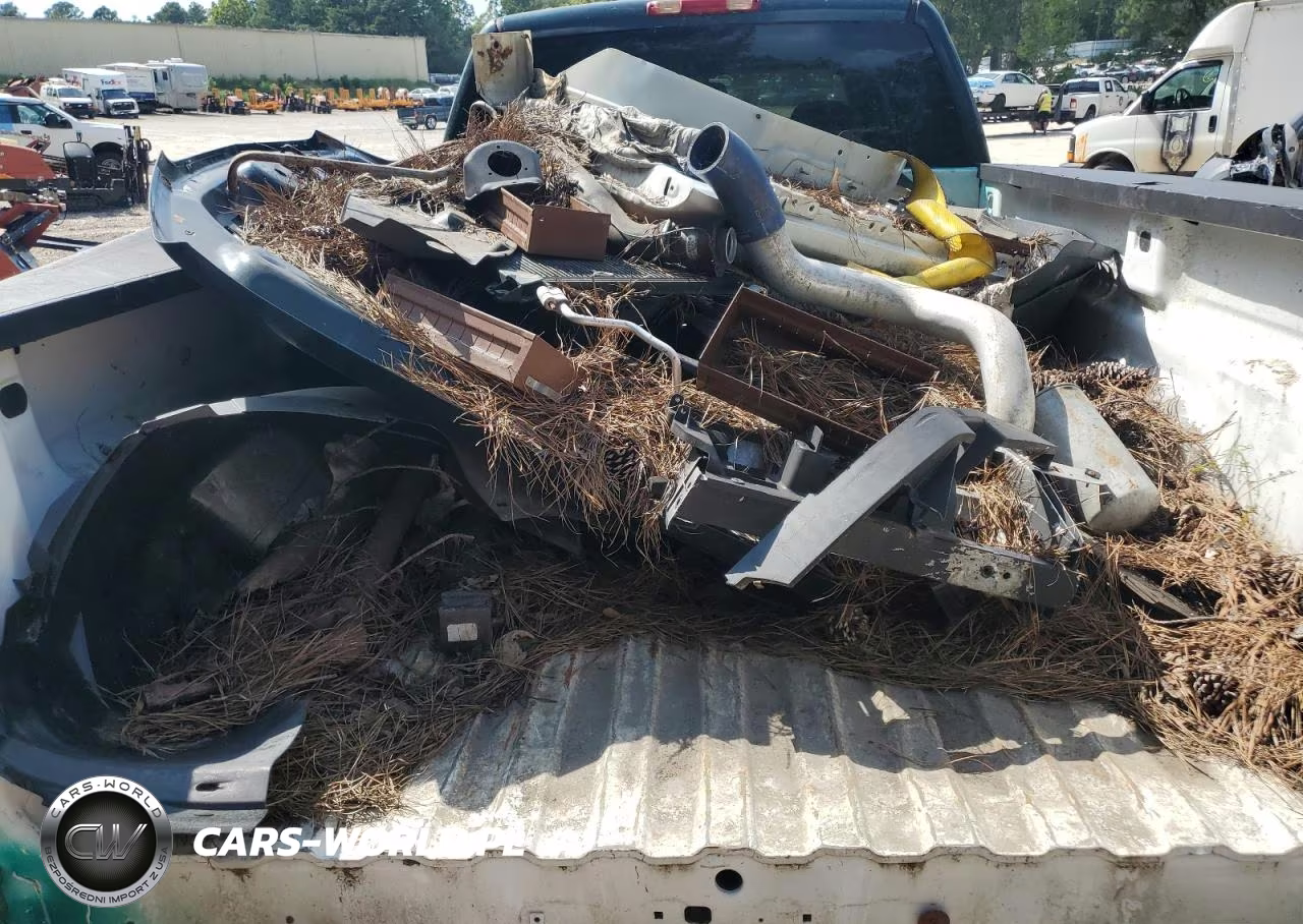 2003 Chevrolet 3500 VIN:1GCJK33113F169742 - 13
