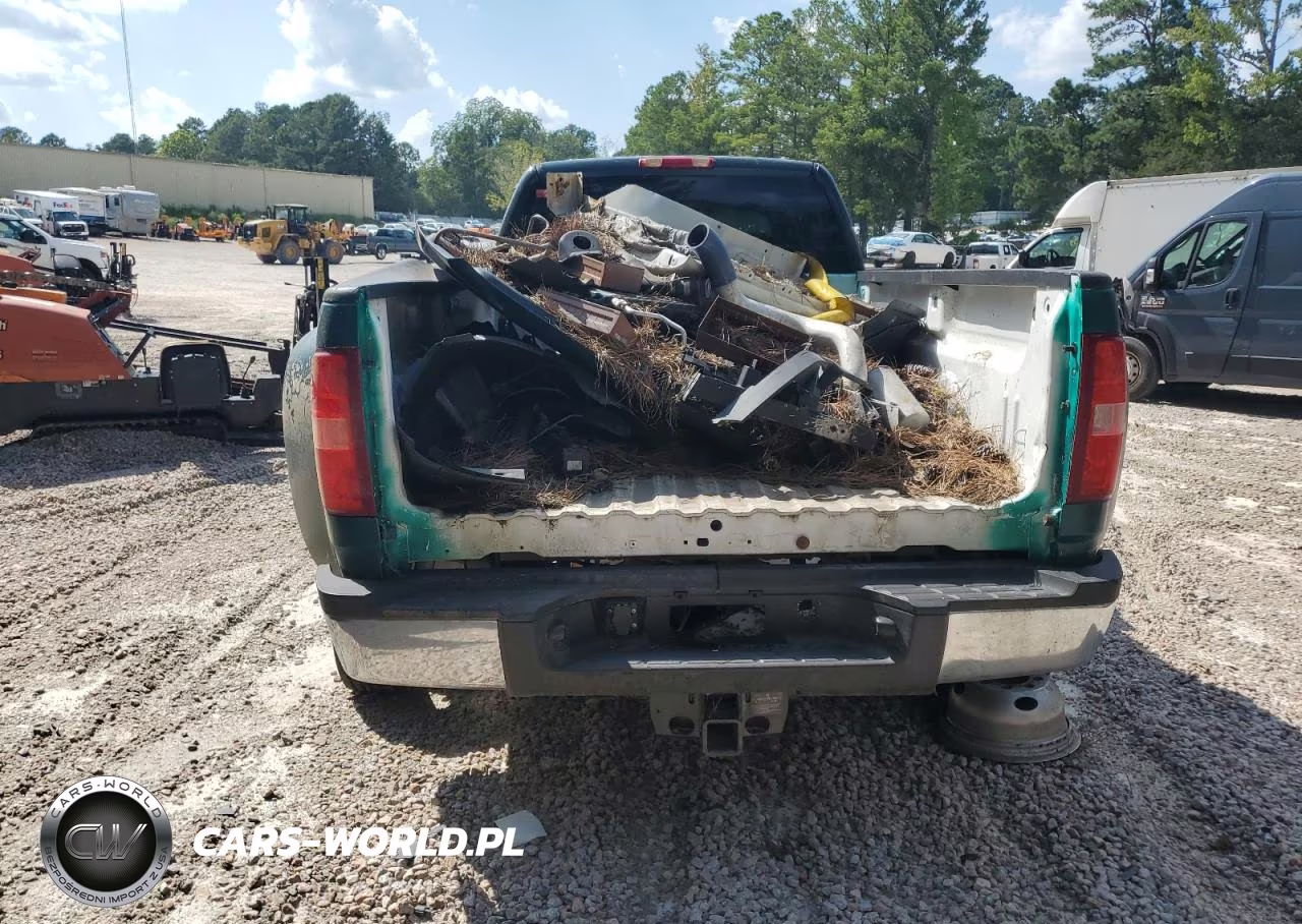 2003 Chevrolet 3500 VIN:1GCJK33113F169742 - 6