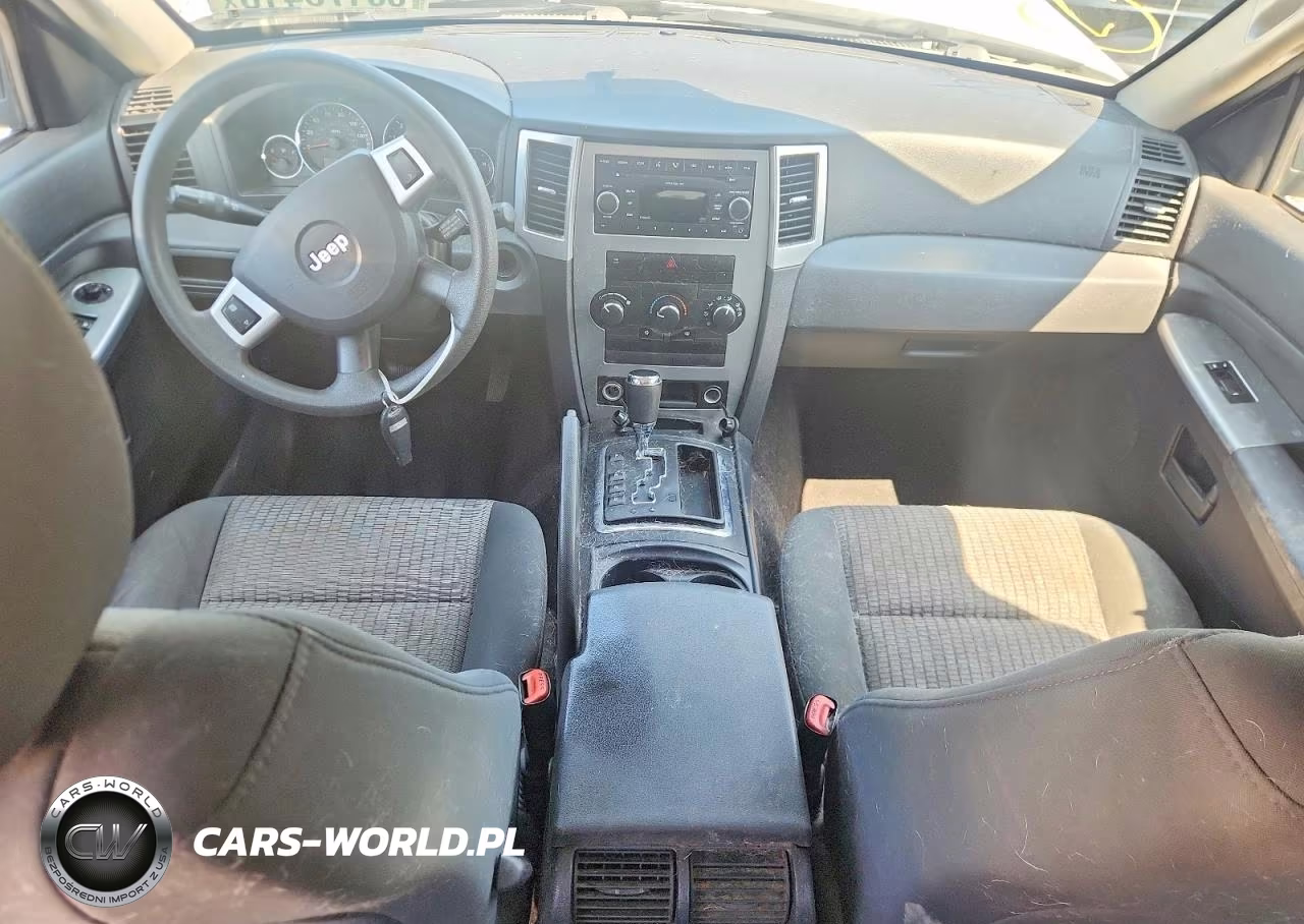 2008 Jeep Grand Cherokee Laredo VIN:1J8GS48K28C161359 - 8
