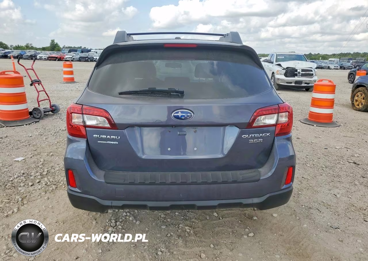 2015 Subaru Outback 3.6R Limited VIN:4S4BSEJC1F3235387 - 6
