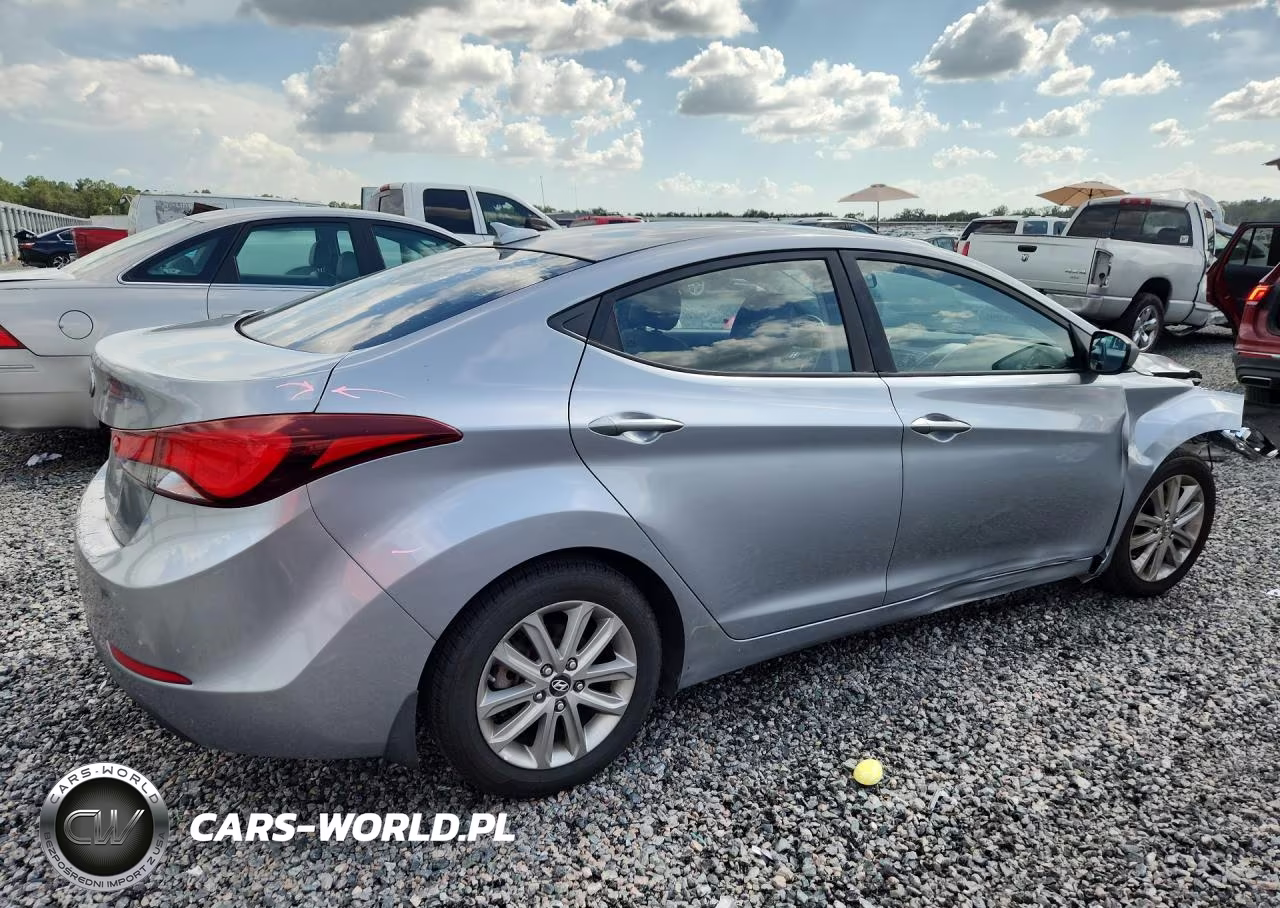 2016 Hyundai Elantra Se VIN:5NPDH4AE5GH665713 - 3