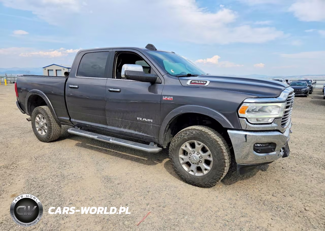 2021 Ram 2500 Laramie VIN:3C6UR5FJ5MG593397 - 4