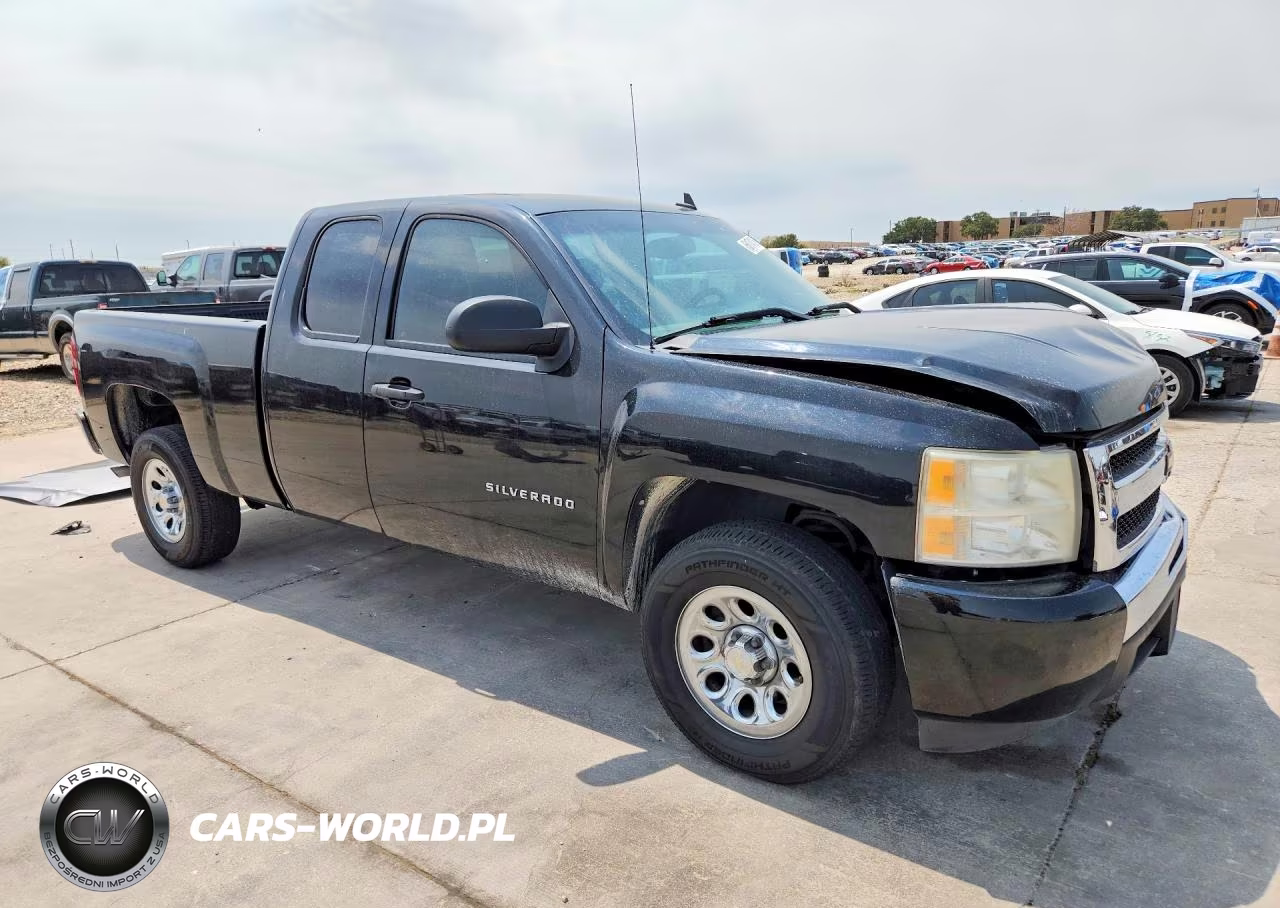 2011 Chevrolet Silverado C1500 Ls VIN:1GCRCREA9BZ249948 - 4