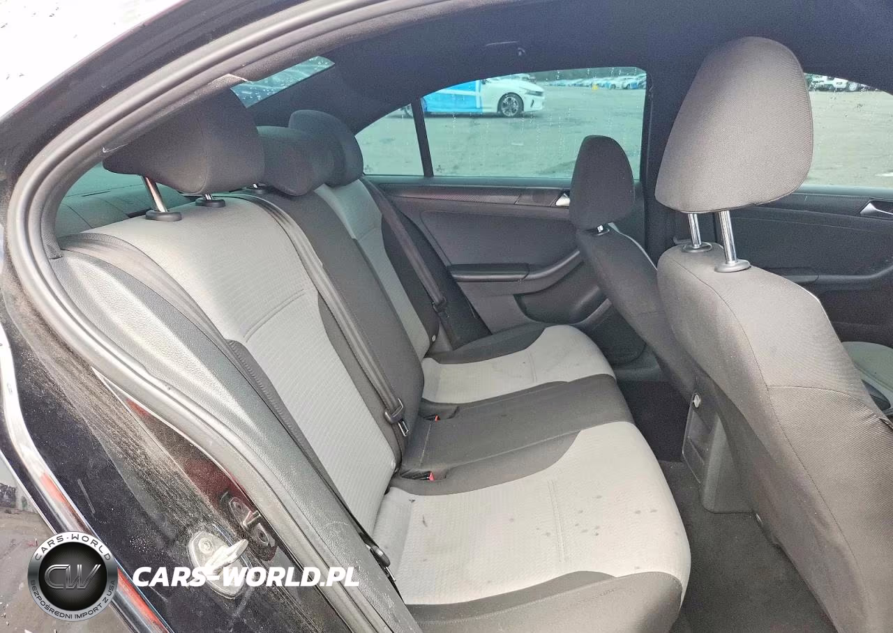 2017 Volkswagen Jetta S VIN:3VW2B7AJXHM327451 - 10