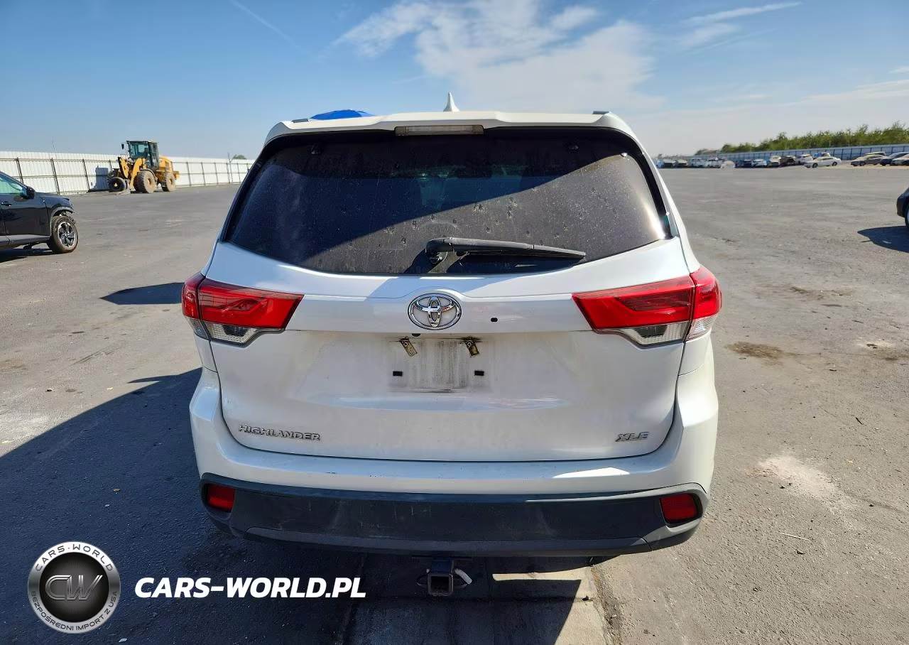 2019 Toyota Highlander Xle VIN:5TDKZRFH1KS345666 - 6