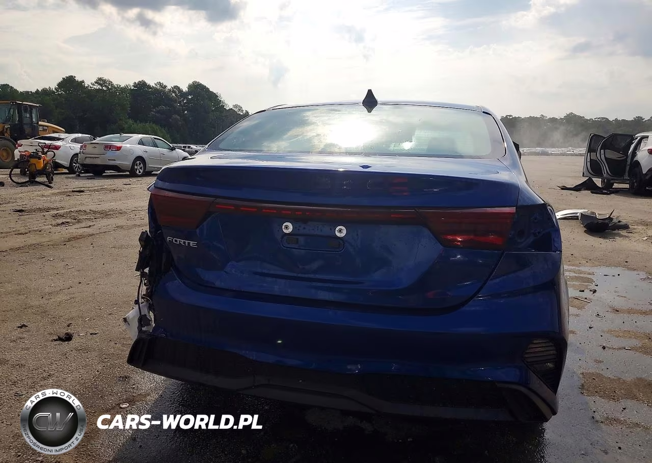 2023 Kia Forte Lxs VIN:3KPF24AD4PE639416 - 6