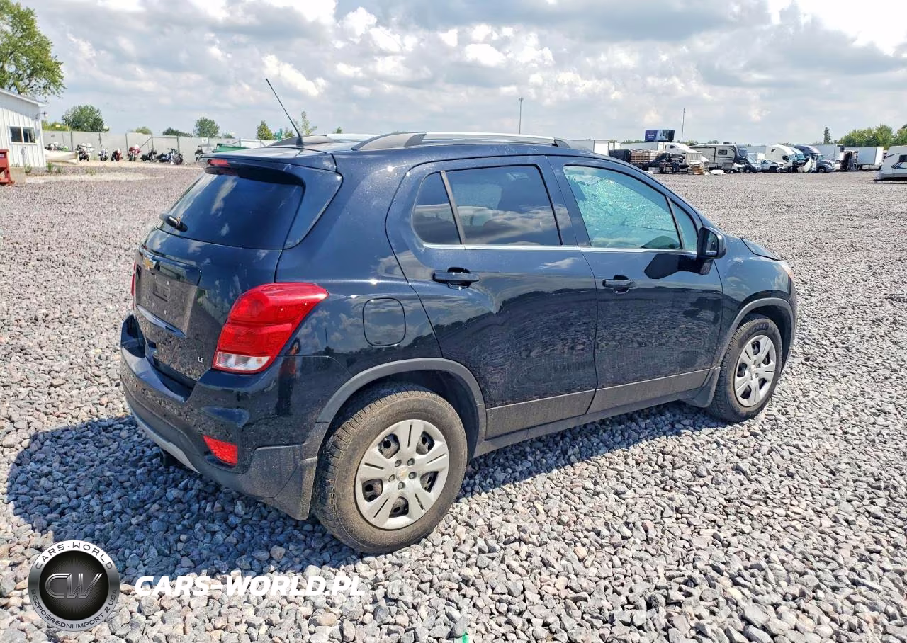 2019 Chevrolet Trax 1Lt VIN:3GNCJLSB4KL309333 - 3