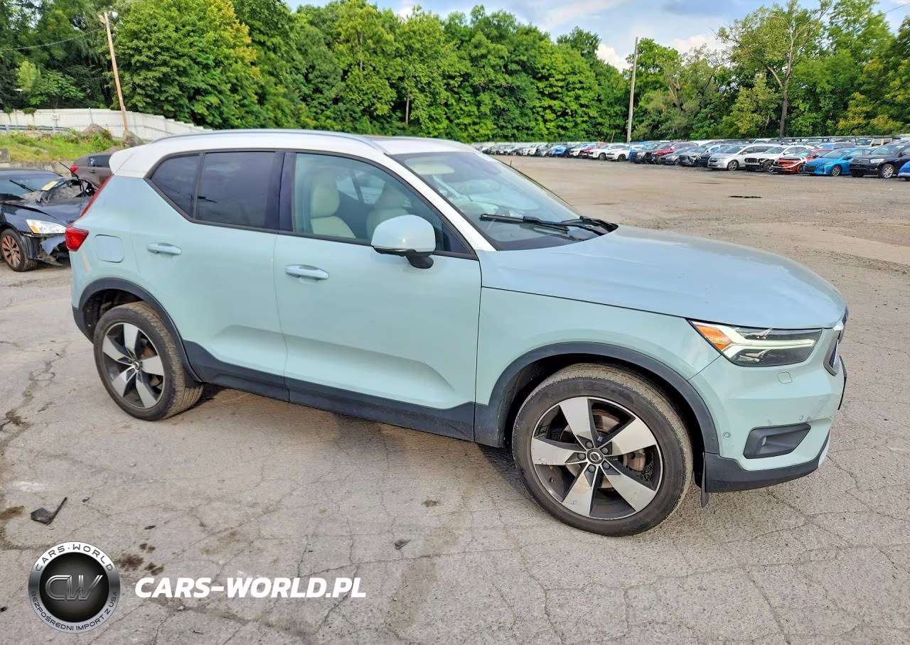 2019 Volvo Xc40 T5 Momentum VIN:YV4162XZXK2004449 - 4