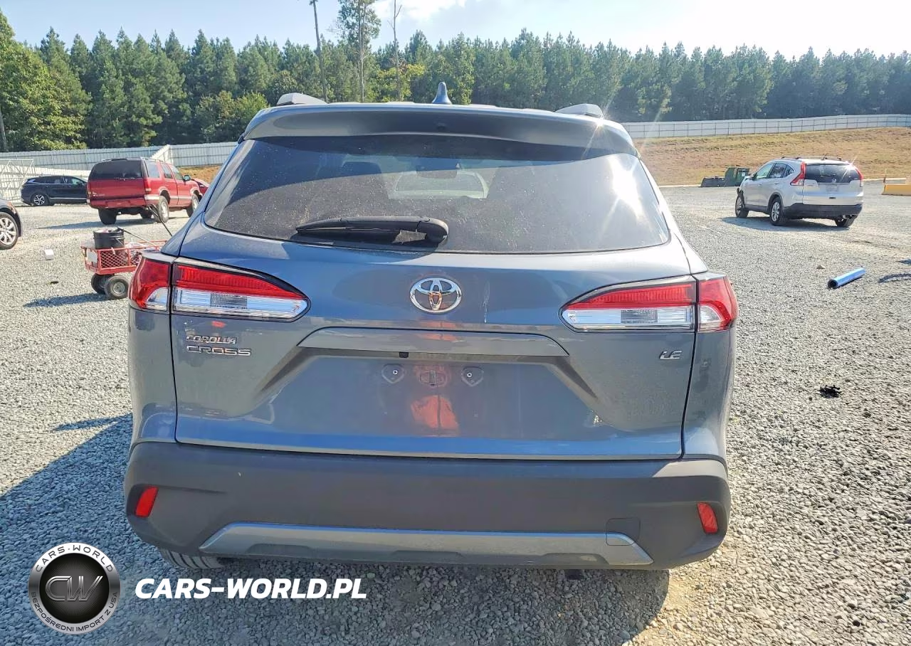 2024 Toyota Corolla Cross Le VIN:7MUBAAAG9RV090045 - 6
