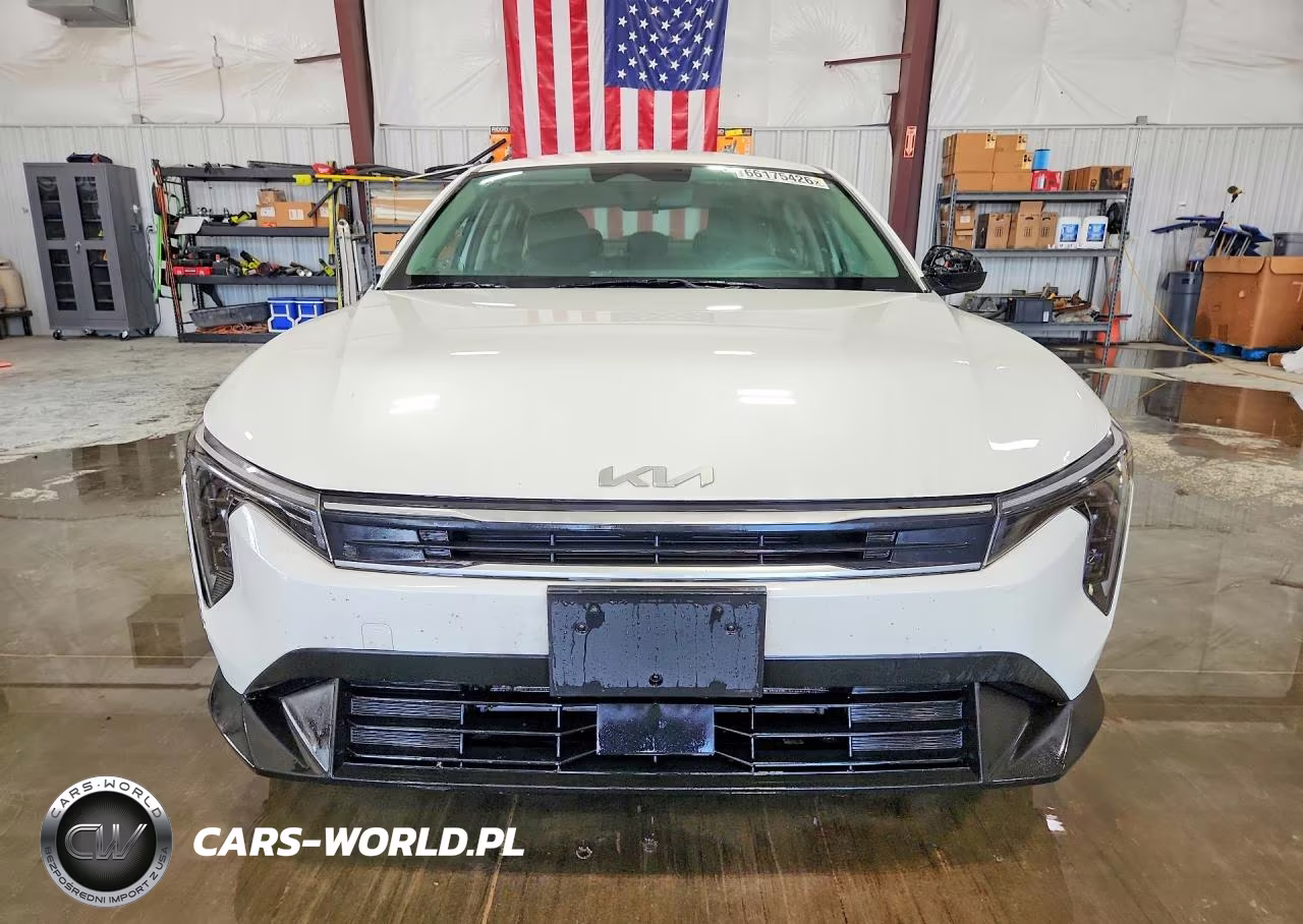 2025 Kia K4 Lxs VIN:3KPFT4DE6SE193246 - 5