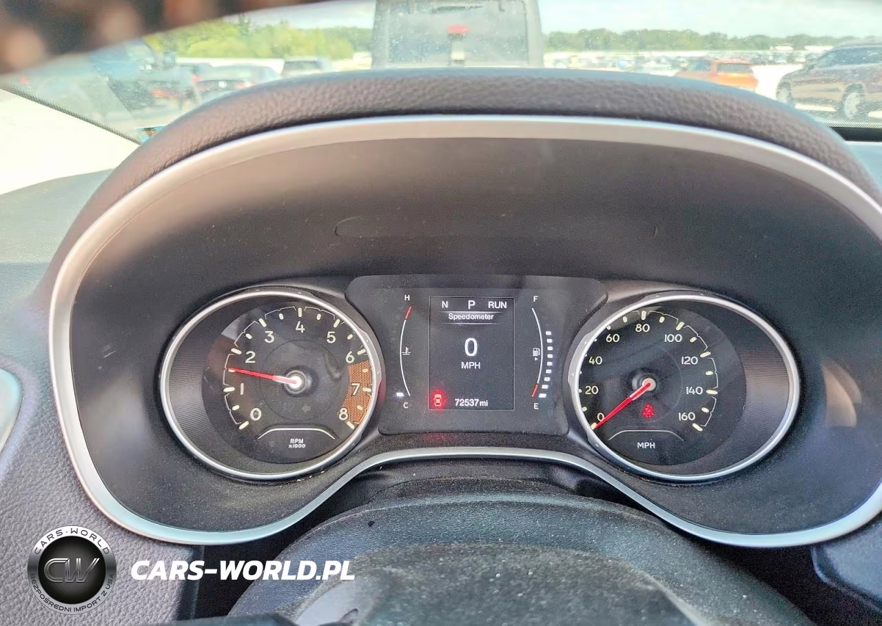 2018 Jeep Compass Latitude VIN:3C4NJDBB8JT168174 - 9