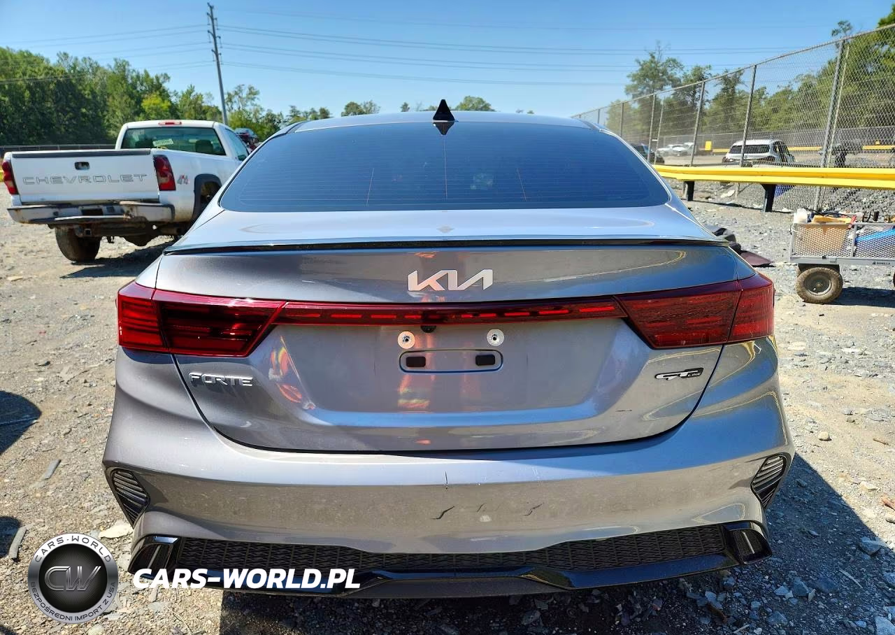 2023 Kia Forte Gt Line VIN:3KPF54AD3PE661253 - 6