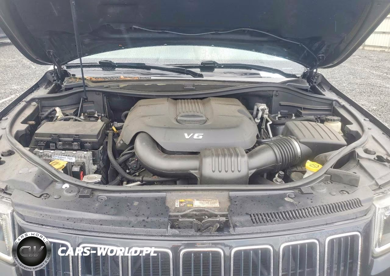 2014 Jeep Grand Cherokee Laredo VIN:1C4RJFAG6EC441012 - 12