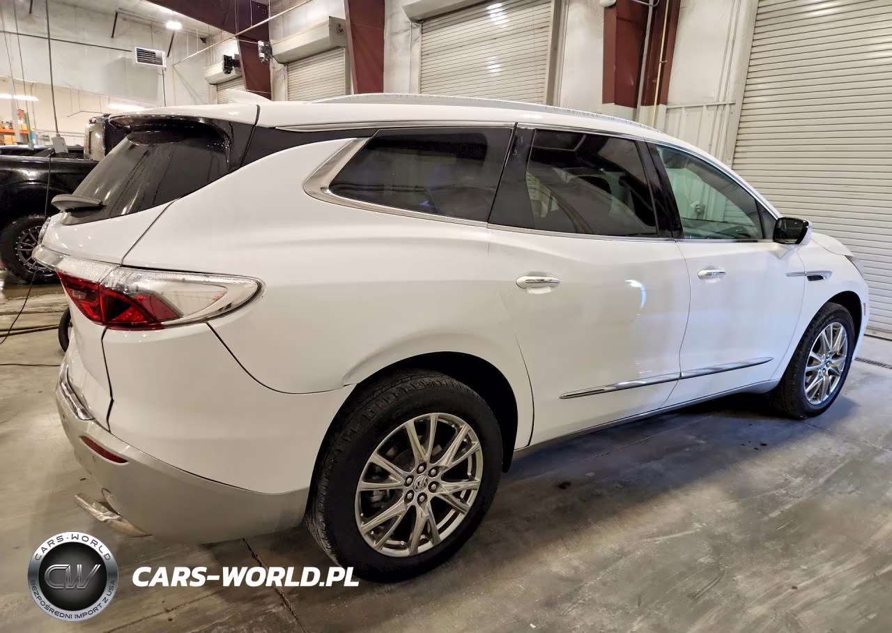 2023 Buick Enclave Essence VIN:5GAEVAKW0PJ255980 - 3