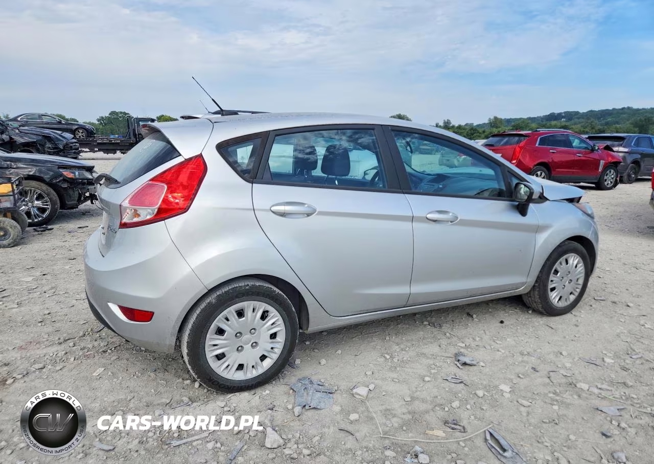 2016 Ford Fiesta S VIN:3FADP4TJ8GM193374 - 3