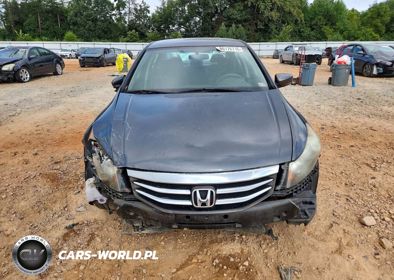 2011 Honda Accord Lxp VIN:1HGCP2F47BA031825 - 5