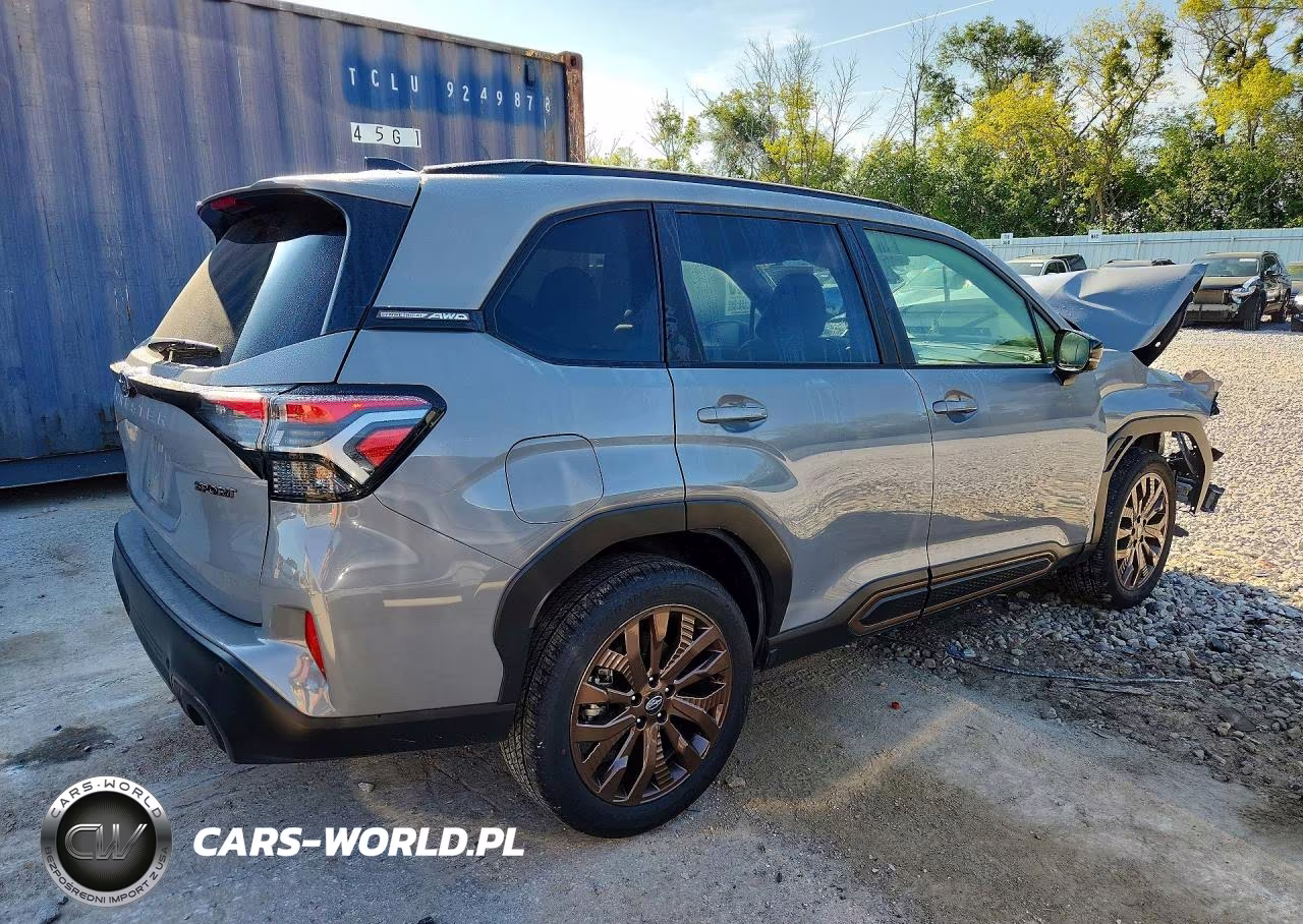 2025 Subaru Forester Sport VIN:JF2SLDHC1SH424198 - 3