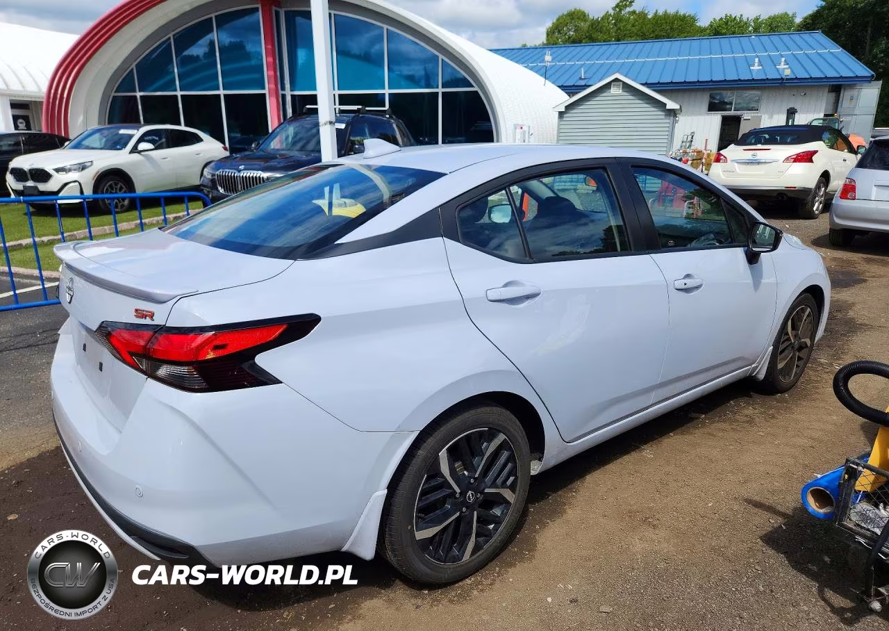 2024 Nissan Versa Sr VIN:3N1CN8FV8RL831751 - 3