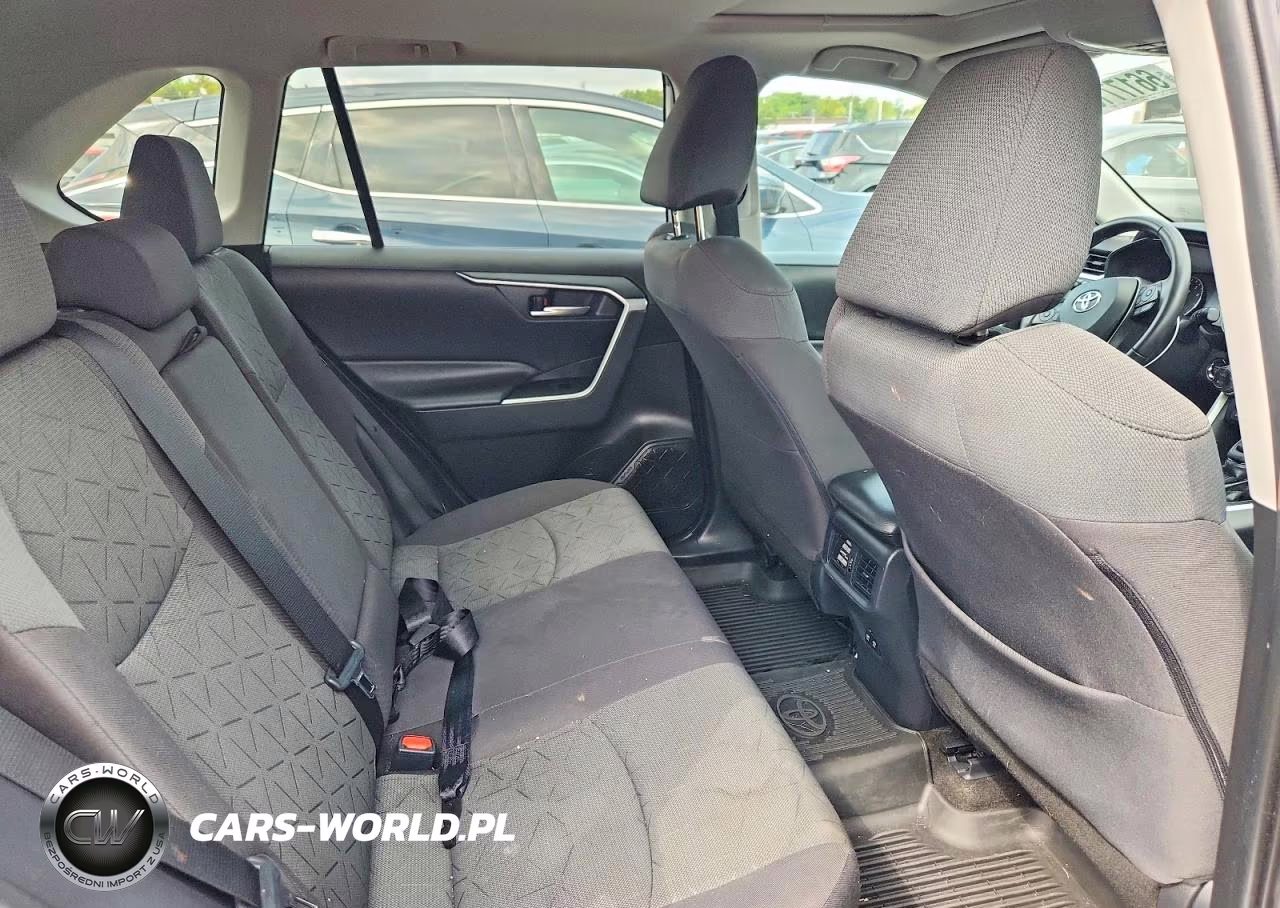2020 Toyota Rav4 Xle VIN:2T3P1RFV8LC075839 - 10