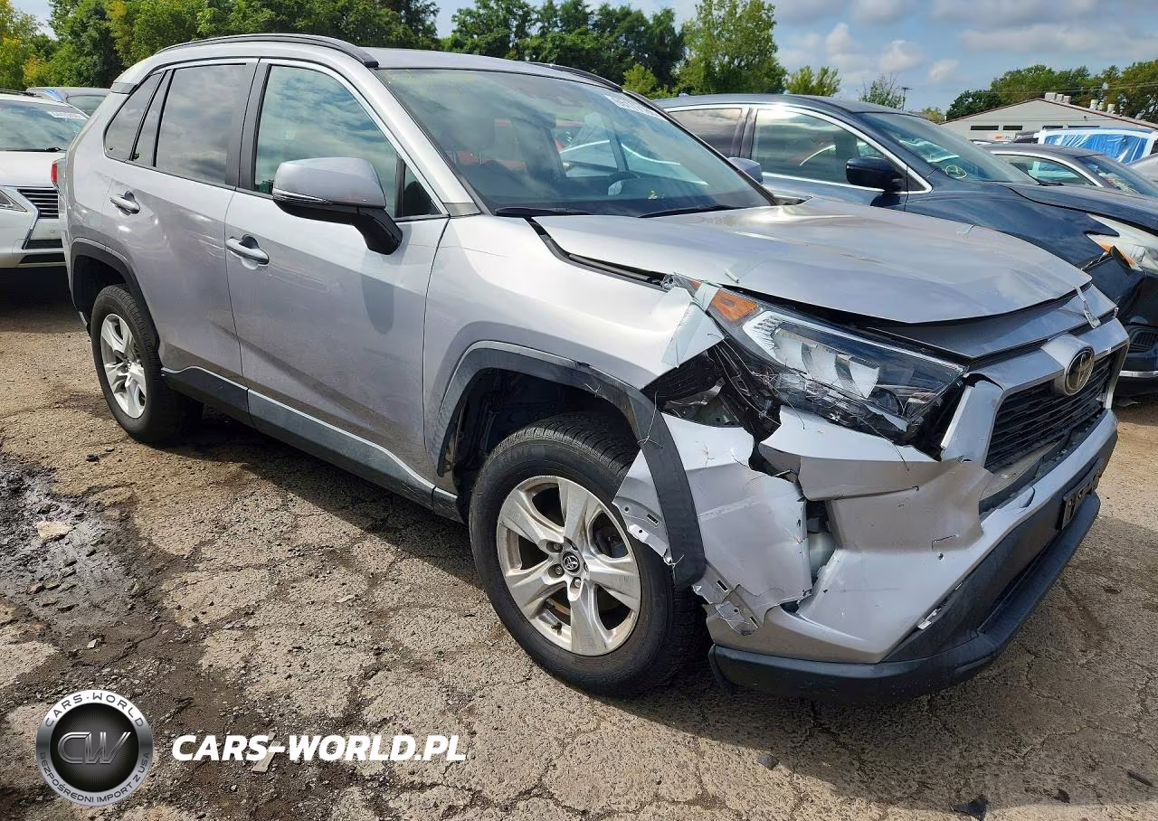 2020 Toyota Rav4 Xle VIN:2T3P1RFV8LC075839 - 4