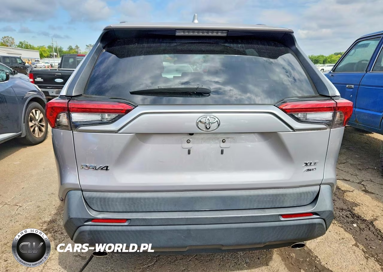 2020 Toyota Rav4 Xle VIN:2T3P1RFV8LC075839 - 6