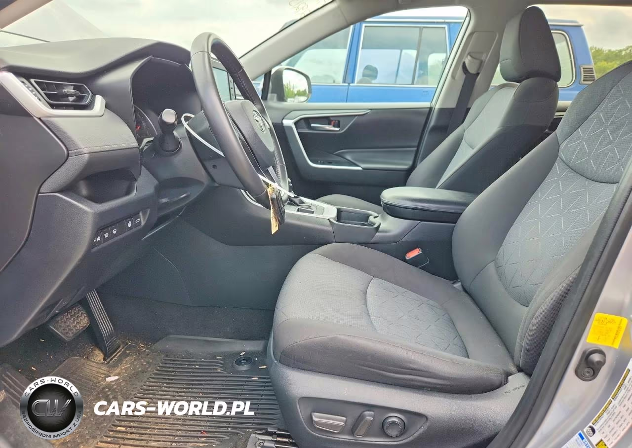 2020 Toyota Rav4 Xle VIN:2T3P1RFV8LC075839 - 7