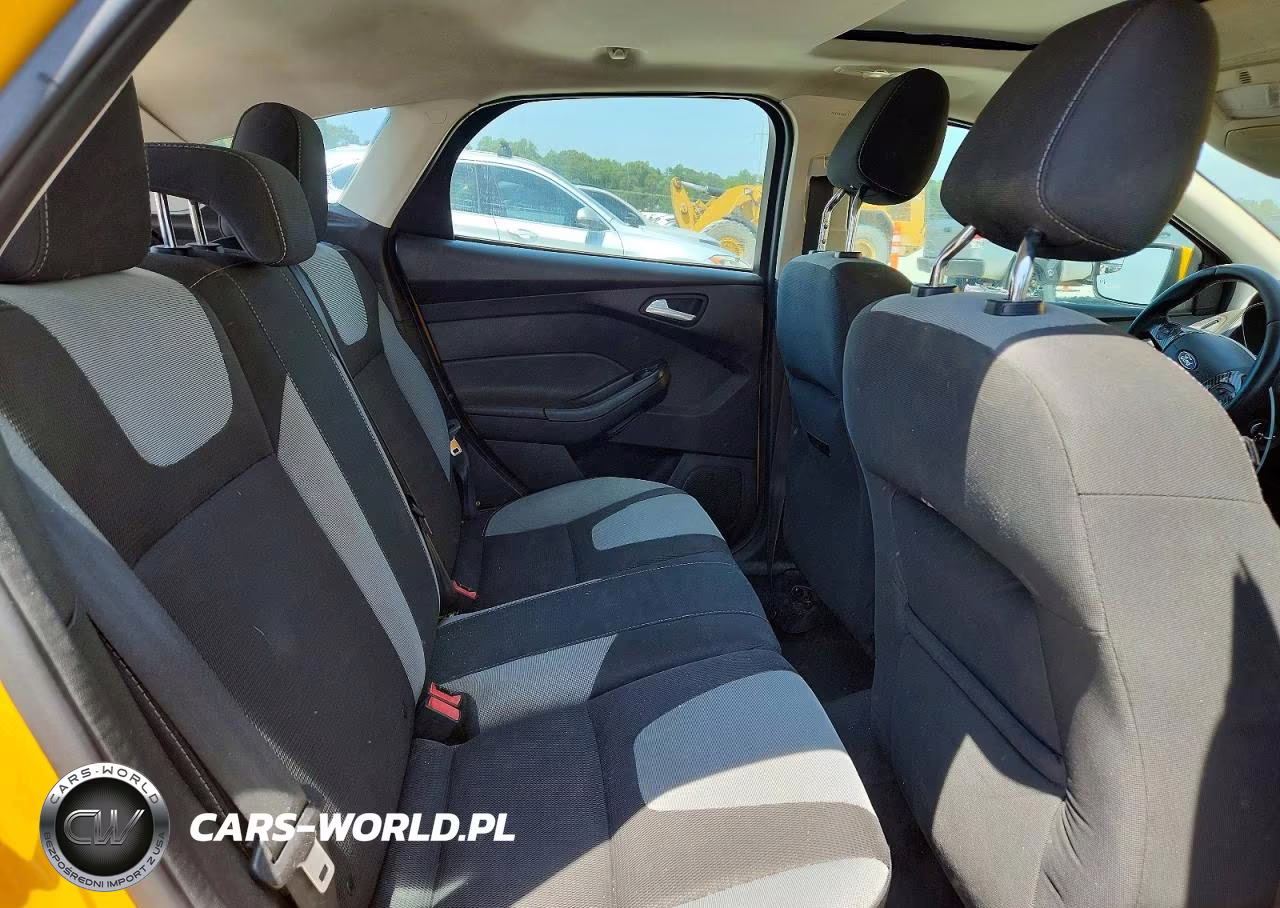 2012 Ford Focus Se VIN:1FAHP3K24CL225397 - 10