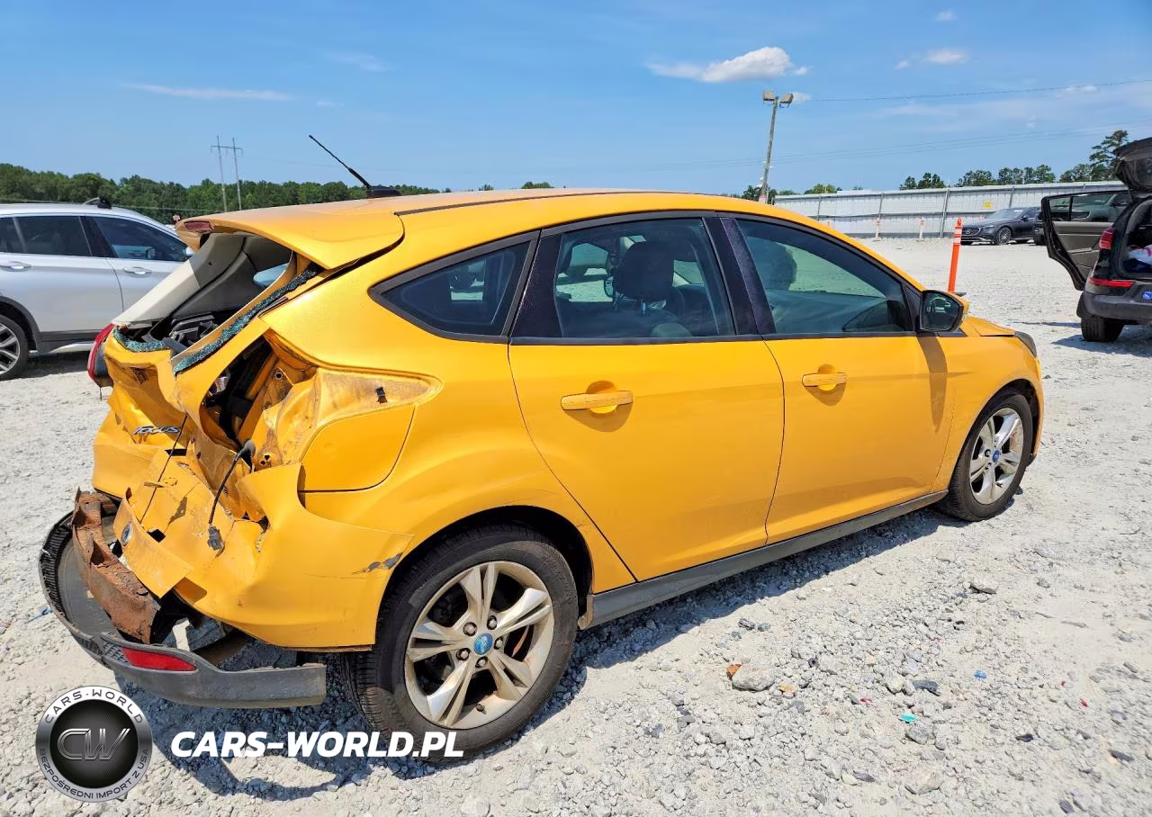 2012 Ford Focus Se VIN:1FAHP3K24CL225397 - 3