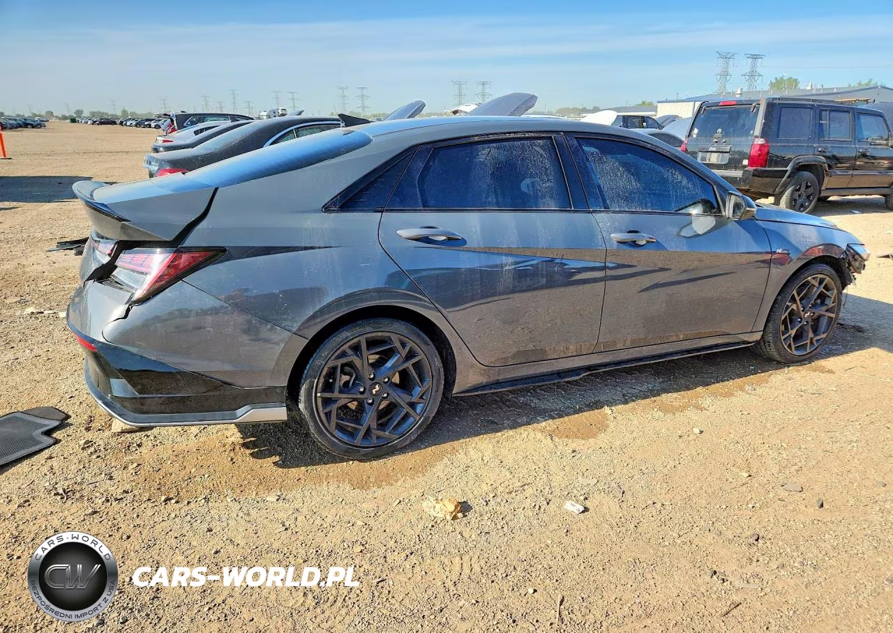 2025 Hyundai Elantra N Line VIN:KMHLR4DF6SU855169 - 3