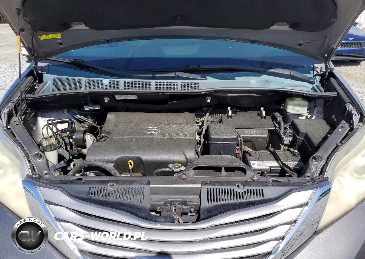 2015 Toyota Sienna Xle 8-Passenger VIN:5TDYK3DC5FS547869 - 12