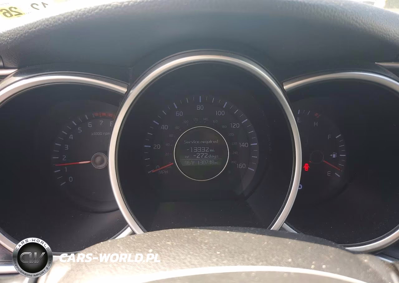 2015 Kia Optima Lx VIN:5XXGM4A73FG420610 - 9